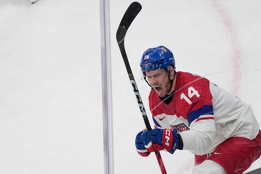 Chlapík v dresu české reprezentace na ZOH 2026.