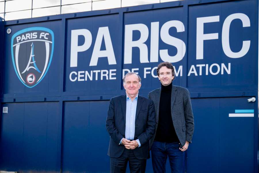 Paris FC, der topper den næstbedste franske fodboldrække, står til at få nye, stenrige ejere.