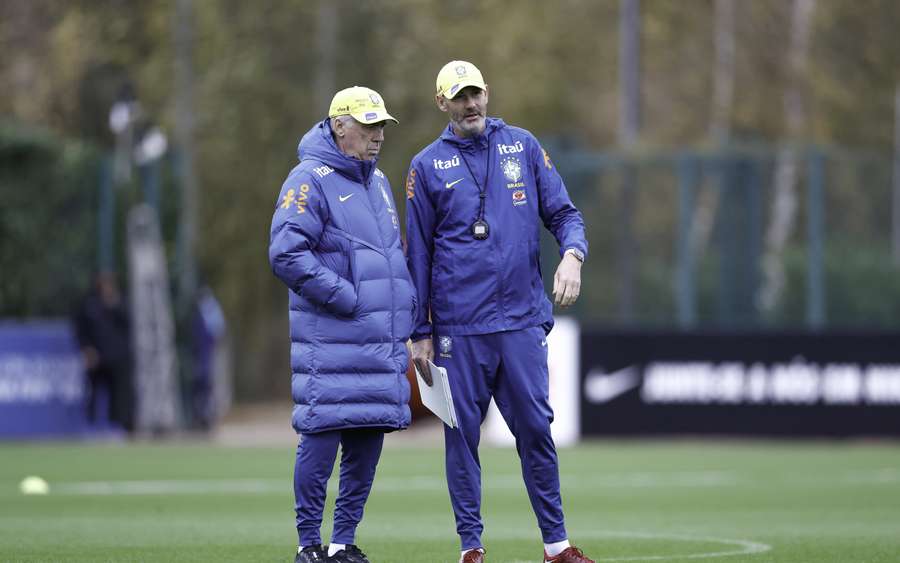 Seleção de Carlo Ancelotti jogará no sábado (15) Seleção de Carlo Ancelotti jogará no sábado (15)