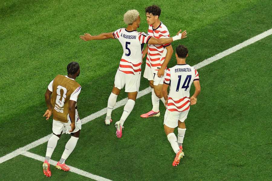 USA nedali Paraguaju šancu. USA nedali Paraguaju šancu.