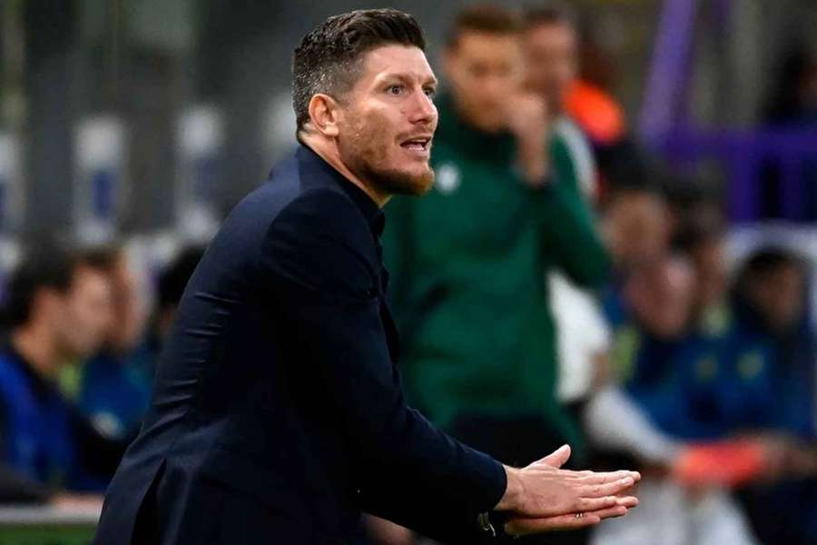 Kouč AS Monaco Sébastien Pocognoli. Kouč AS Monaco Sébastien Pocognoli.