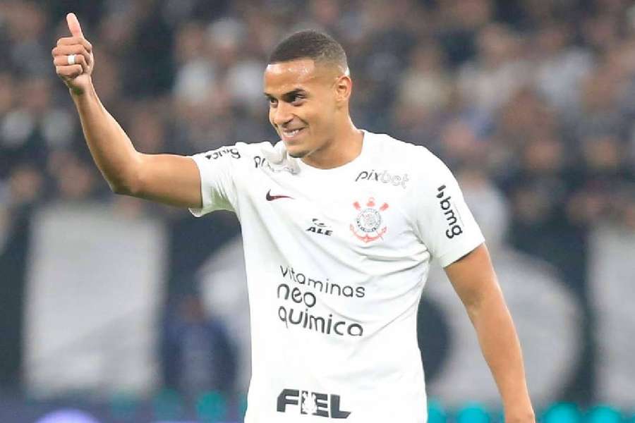 Corinthians permanecerá com 10% dos direitos de Murillo em caso de uma venda futura