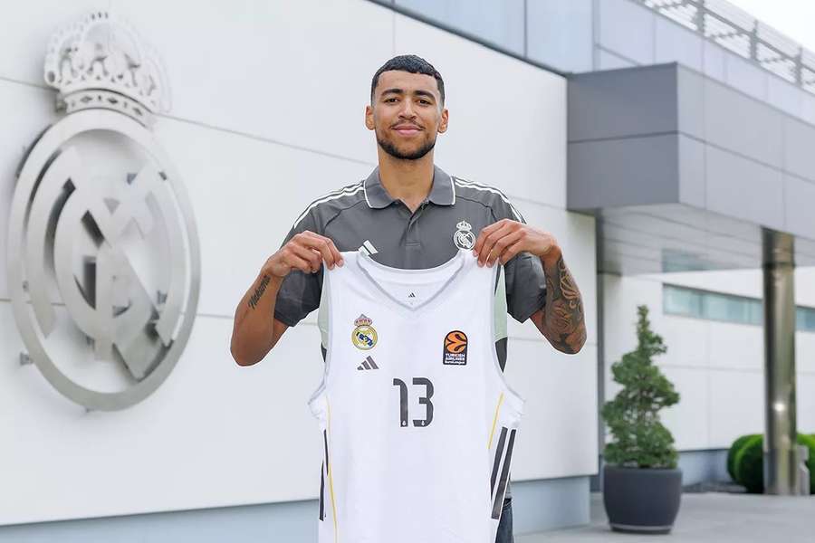 Izan Almansa regresa al Real Madrid tras fallar en su aventura NBA