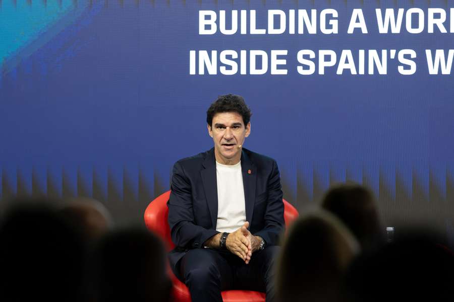 Karanka spoke at the Portugal Football Summit.