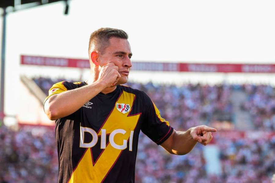 De Frutos celebra su gol ante el Girona