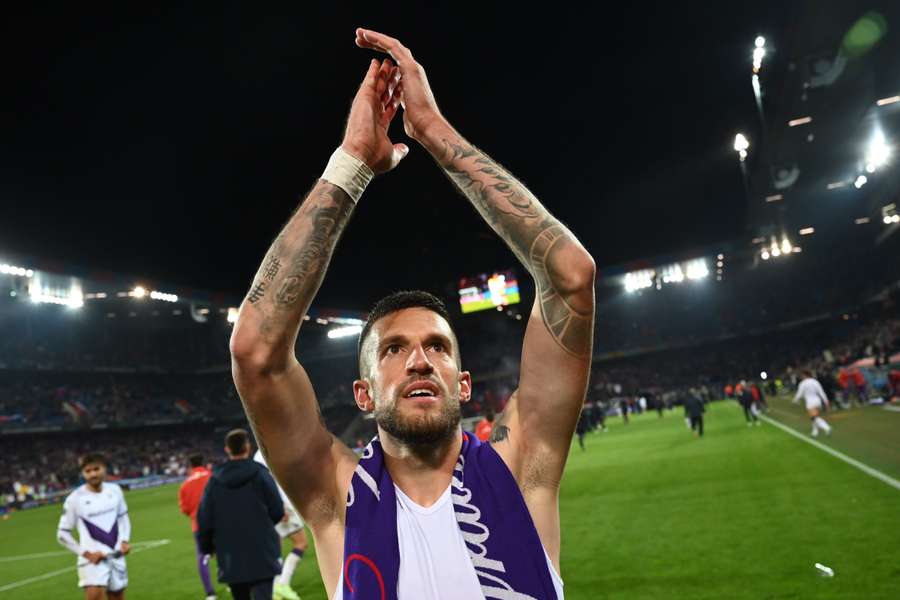Fiorentina virou o confronto na Suíça