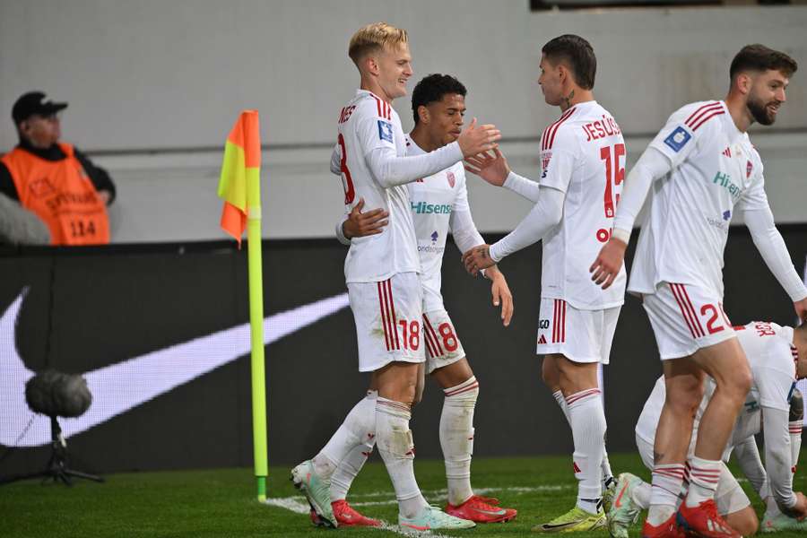 Szósta z rzędu wygrana Rakowa, 10. gol Brunesa. Ekipa Papszuna umacnia się na czele tabeli