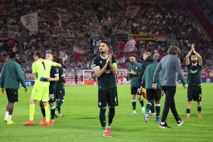 Hráči Jablonce po zápase ve Freiburgu.