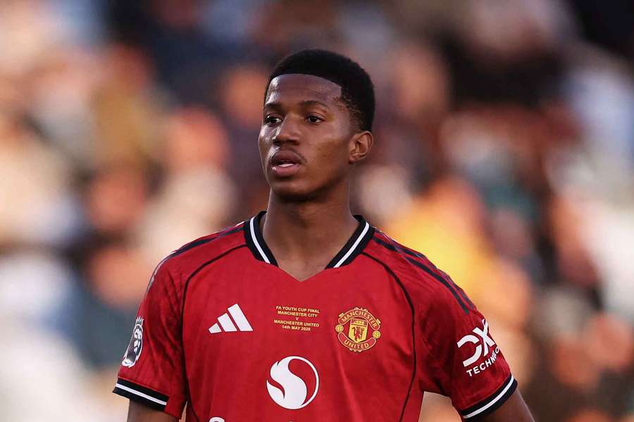 Chido Obi is set to join Willem II on loan Chido Obi is set to join Willem II on loan