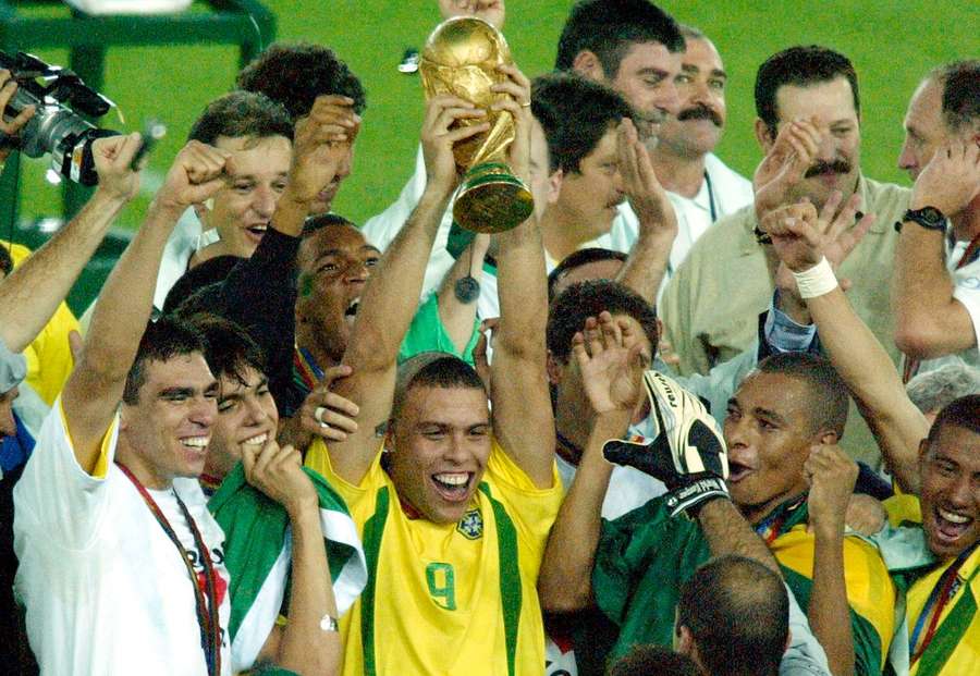 Pięciu Brazylijczyków wygrało mundial w 2002 roku, po porażce w finale cztery lata wcześniej