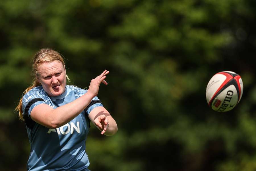 Ireland's Wafer returns for Women's Rugby World Cup quarter-final against France