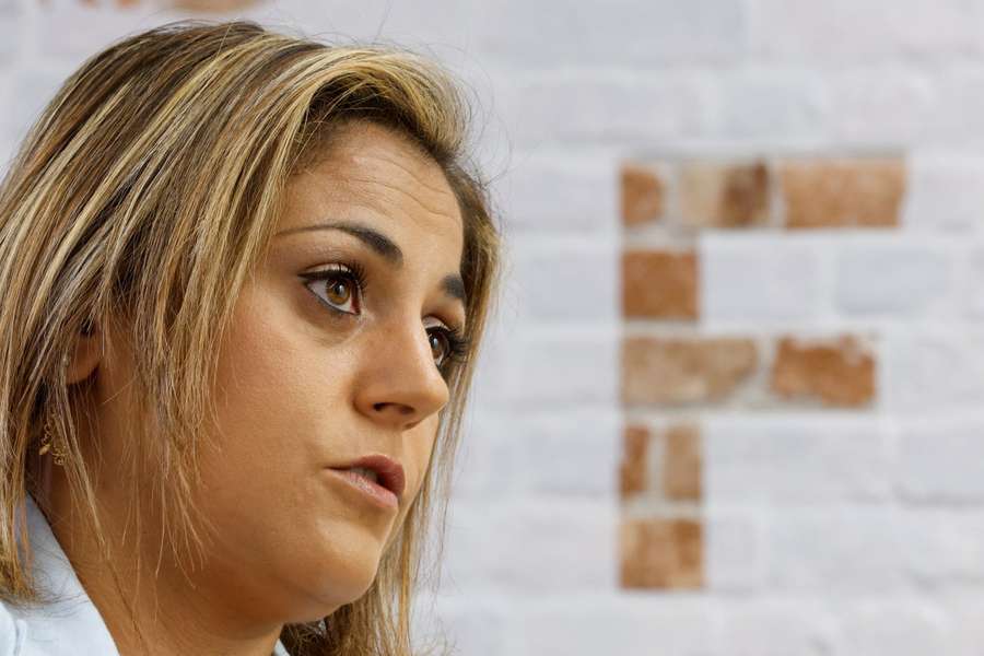 Beatriz Alvarez fala à Reuters durante uma entrevista em Madrid