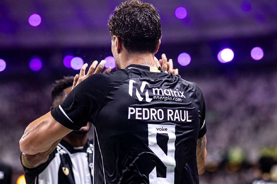 Pedro Raul marcou segundo gol pelo Ceará em dois jogos no Brasileirão