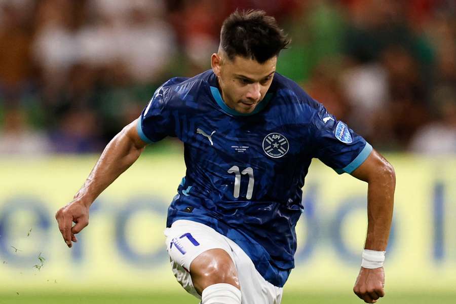 Ángel Romero foi convocado para a seleção do Paraguai