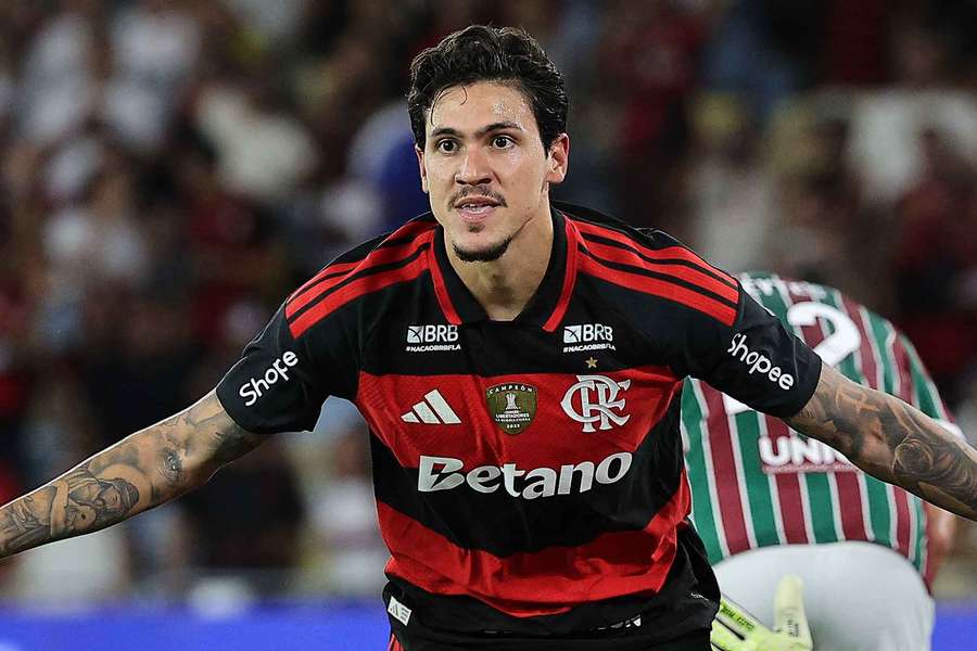 De cria a carrasco: Pedro reencontra sua vítima favorita no Fla-Flu De cria a carrasco: Pedro reencontra sua vítima favorita no Fla-Flu