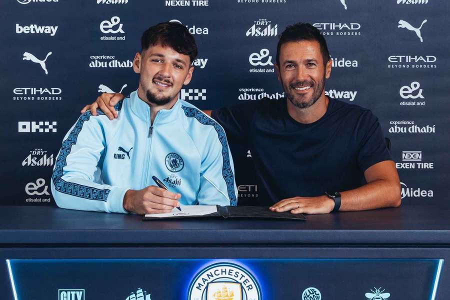 Manchester City ponownie pozyskuje bramkarza Jamesa Trafforda z Burnley