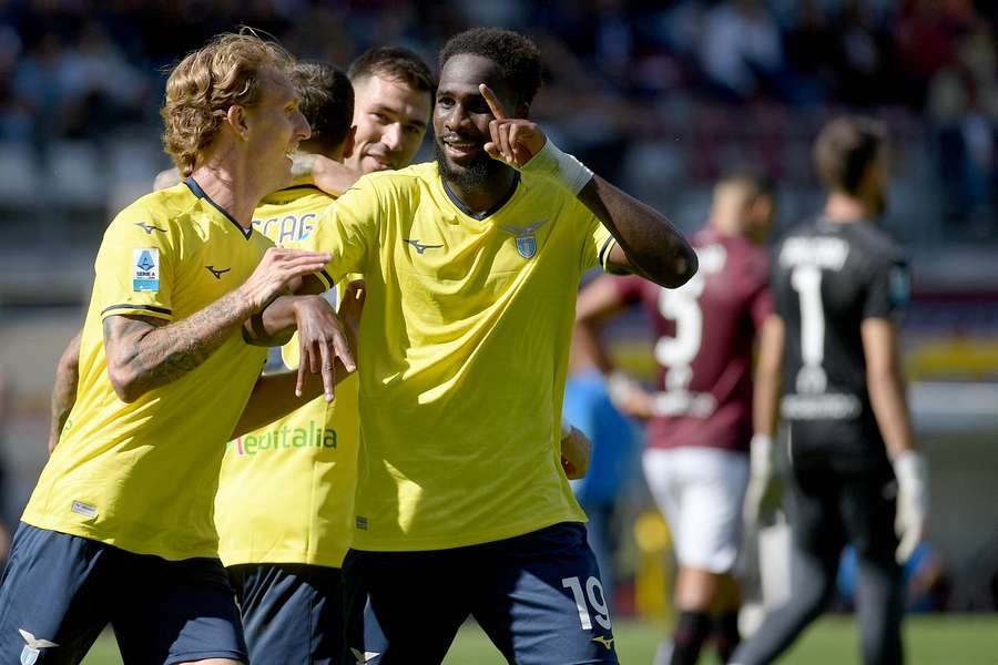 Boulaye Dia marca el segundo gol del Lazio