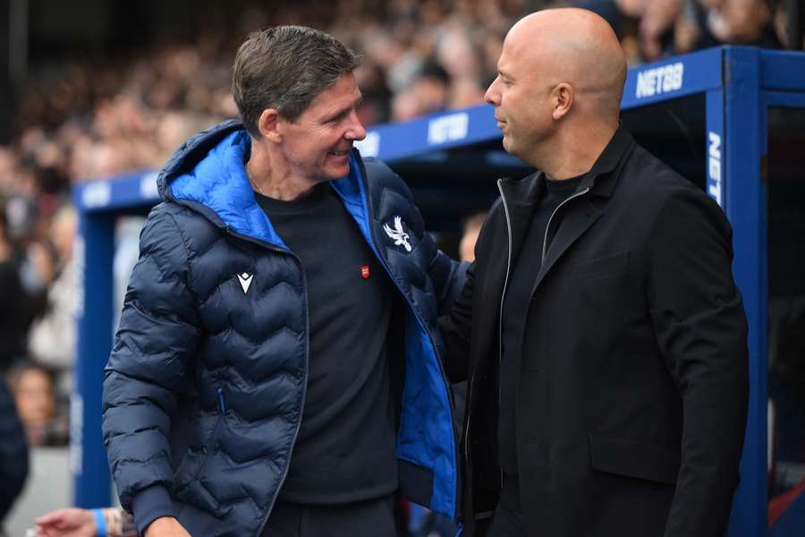 Oliver Glasner (l.) und Arne Slot treffen zum dritten Mal innerhalb weniger Monate aufeinander. Oliver Glasner (l.) und Arne Slot treffen zum dritten Mal innerhalb weniger Monate aufeinander.