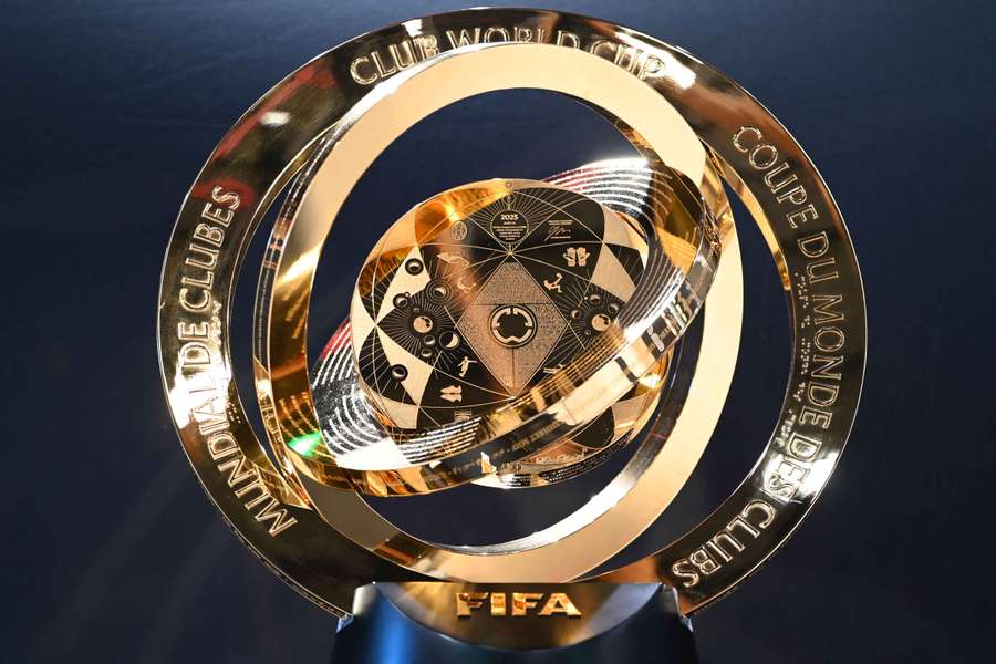 O troféu e até 116 milhões de euros podem ir para o campeão mundial de clubes