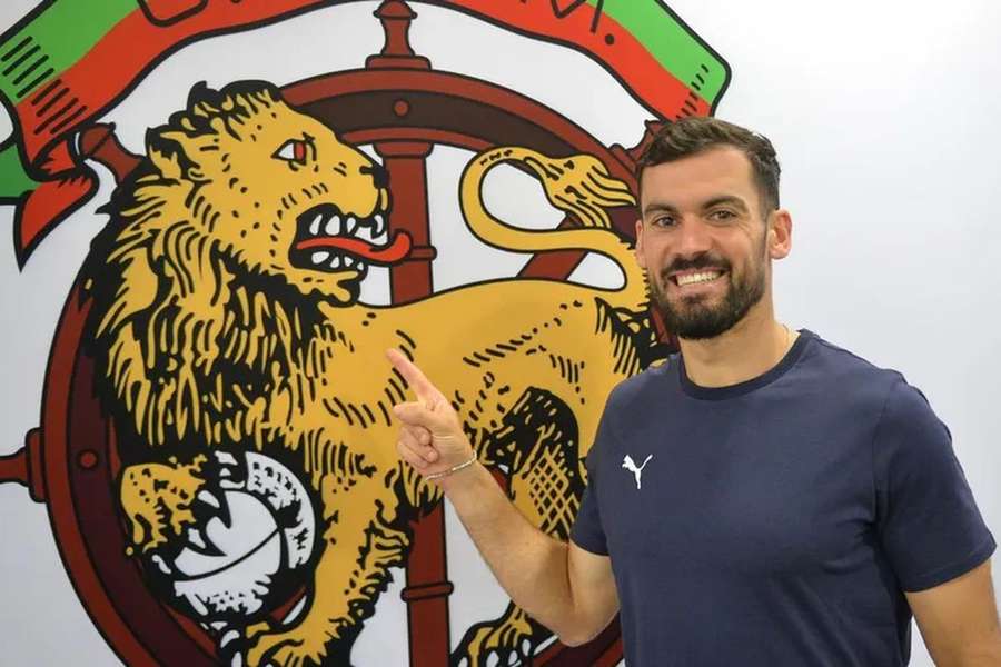 Paulo Henrique assinou com o Marítimo até 2027