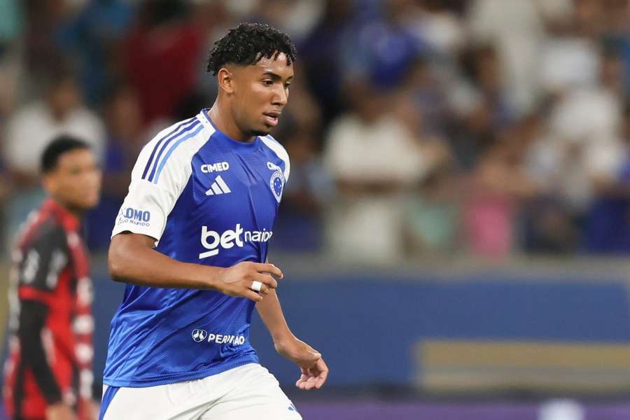 Ryan Guilherme ao serviço do Cruzeiro
