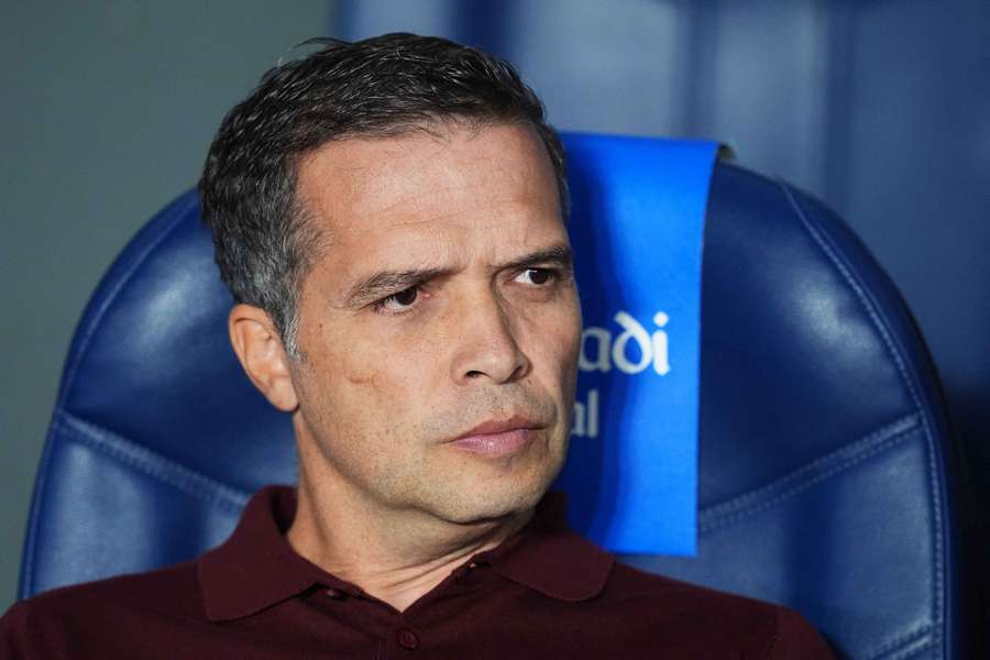 Luís Castro, en el banquillo ante la Real Sociedad