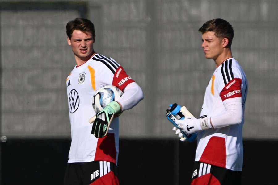 Jonas Urbig und Finn Dahmen im Training