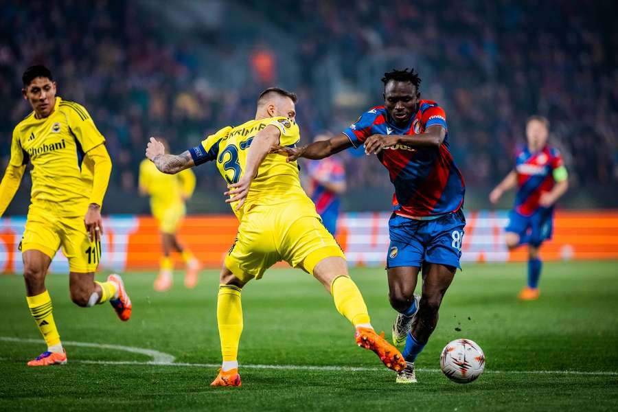 Škriniar bol výraznou postavou pri remíze v Plzni. Škriniar bol výraznou postavou pri remíze v Plzni.