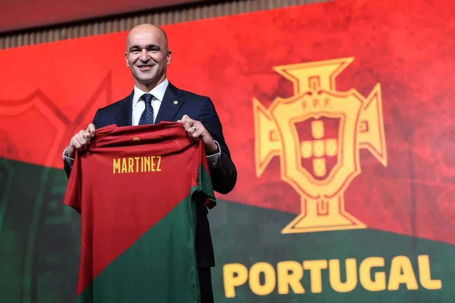 Roberto Martínez continua as visitas e conversas com os internacionais portugueses