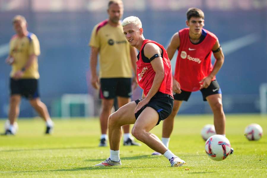 Dani Olmo tijdens de training op vrijdag