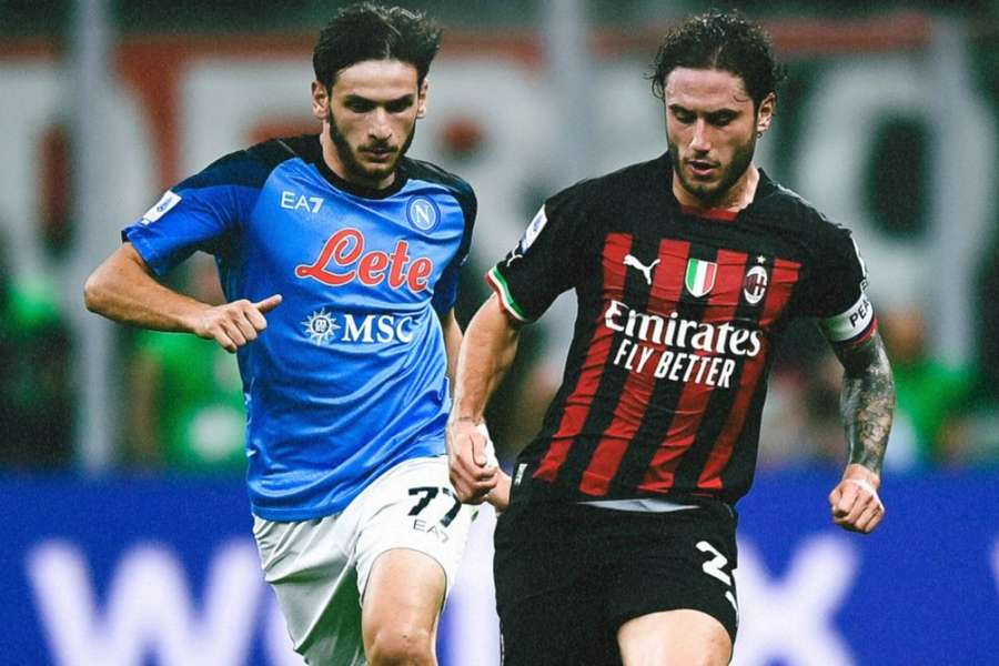 Napoli e Milan se enfrentarão três vezes em abril