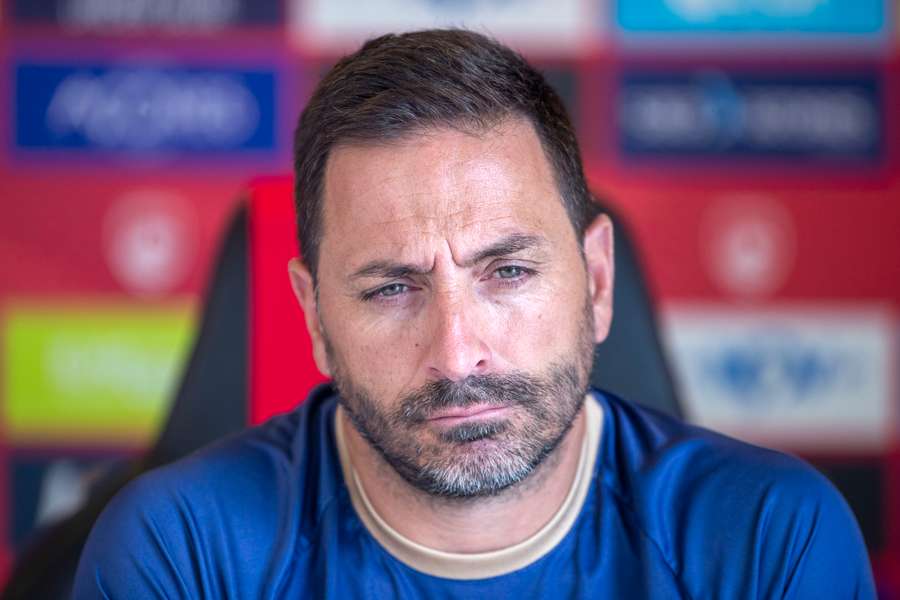 Vasco Matos, treinador do Santa Clara