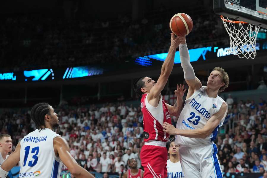 Markkanen tapona al base georgiano Rati Andronikashvili 