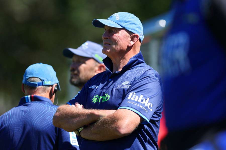 Vern Cotter watches on as his team prepares for Saturday's trip to Wellington.
