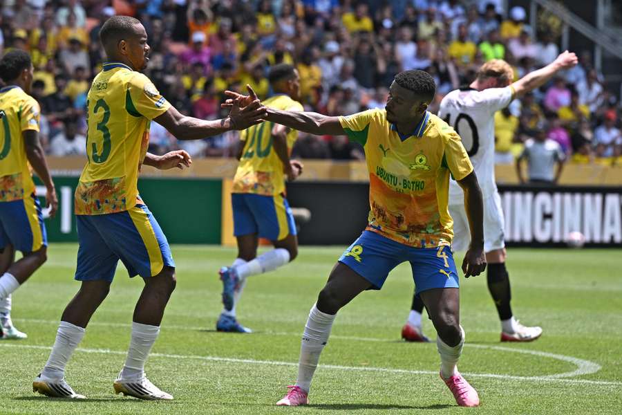 Die Mamelodi Sundowns haben Dortmund das Leben immer wieder schwer gemacht Die Mamelodi Sundowns haben Dortmund das Leben immer wieder schwer gemacht