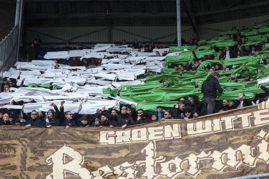 Beeld uit een seizoen dat publiek uit Groningen nog welkom was in Friesland