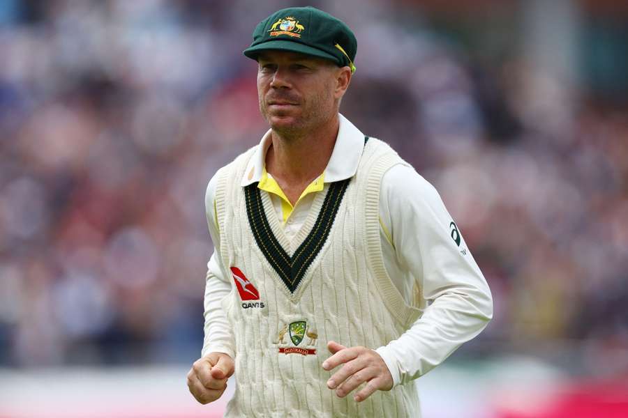 Warner has no plans to announce his retirement