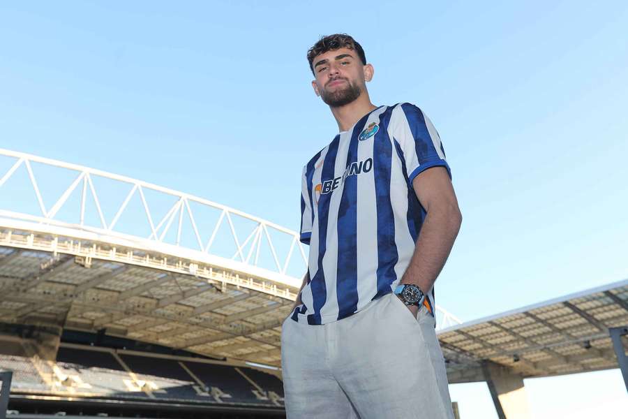 Leonardo Vonic representa o FC Porto há um ano e meio