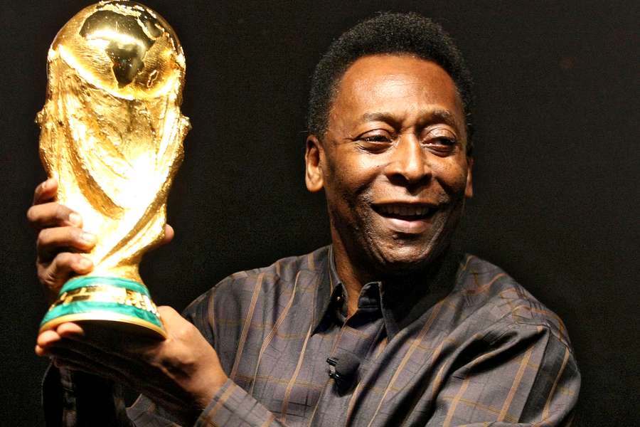 Pelé deixa 30% do patrimônio para viúva e cita possível filha em testamento