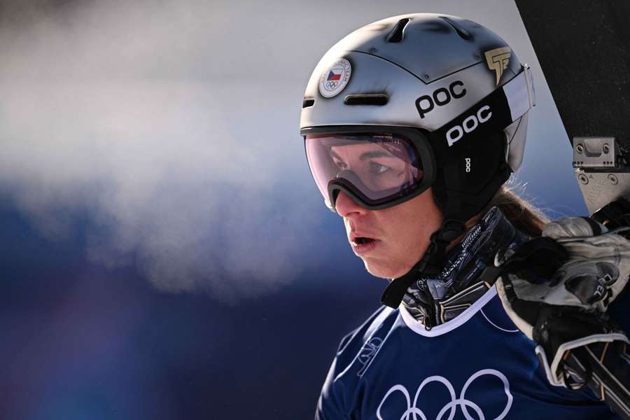 Ledecká vyhrála před Maděrovou kvalifikaci snowboardistek na ZOH.