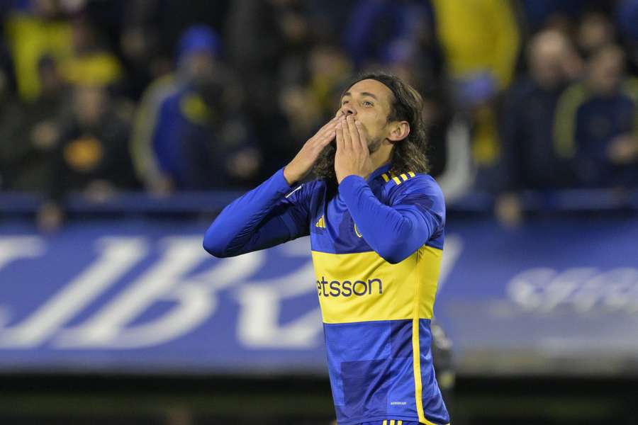 Cavani, nombre propio en Boca Juniors.