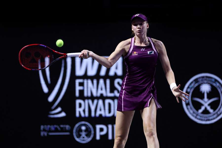 Elena Rybakina plays a forehand against Iga Swiatek Elena Rybakina plays a forehand against Iga Swiatek