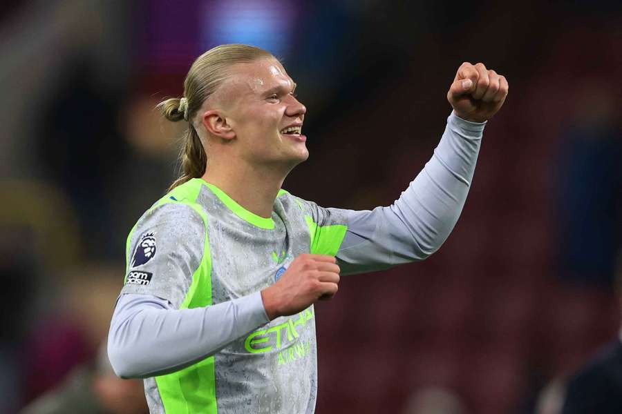 Erling Haaland shrugs off transfer rumours: I'm looking forward to continuing with City Erling Haaland shrugs off transfer rumours: I'm looking forward to continuing with City