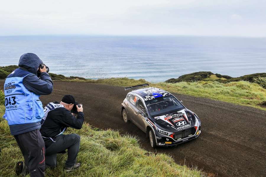 WRC/Rallye de Nouvelle-Zélande : Tänak conserve la tête à la fin de la 2e journée, Rovanperä 4e