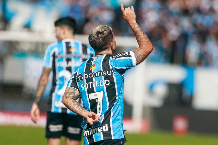 Soteldo abriu o placar em Grêmio x Vitória