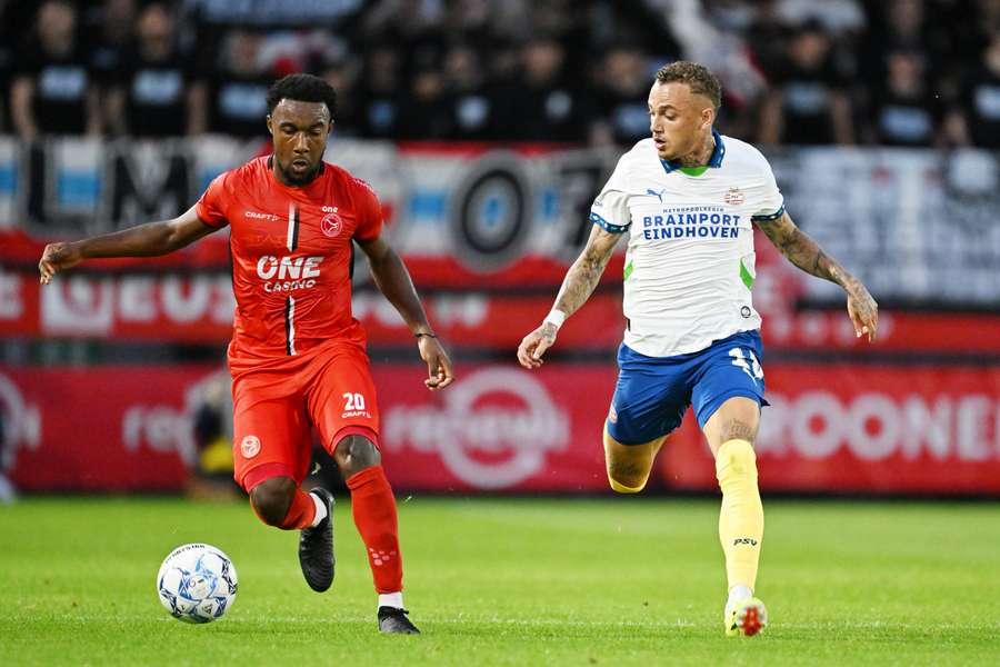 Lang in actie tegen Almere City