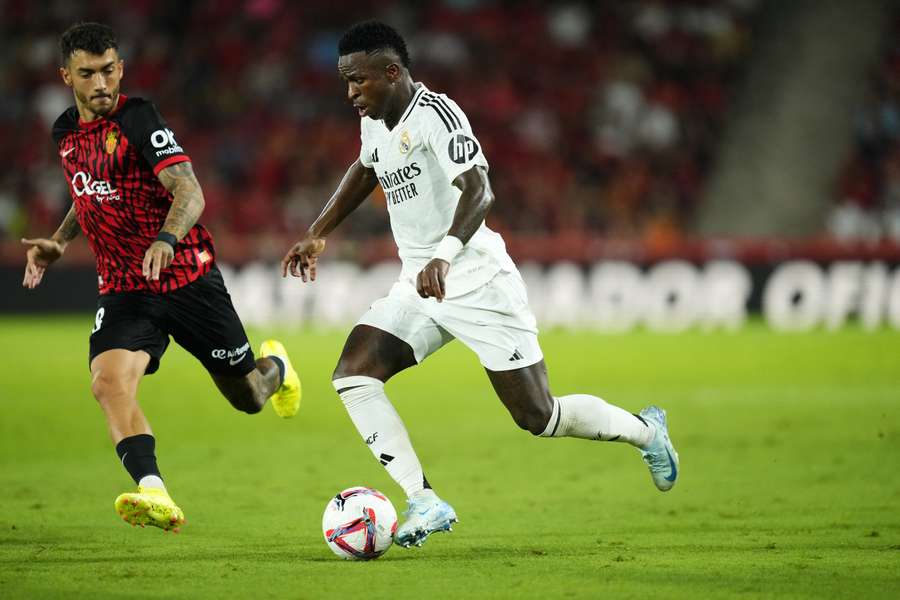Real Madrid e Mallorca durante partida do Campeonato Espanhol