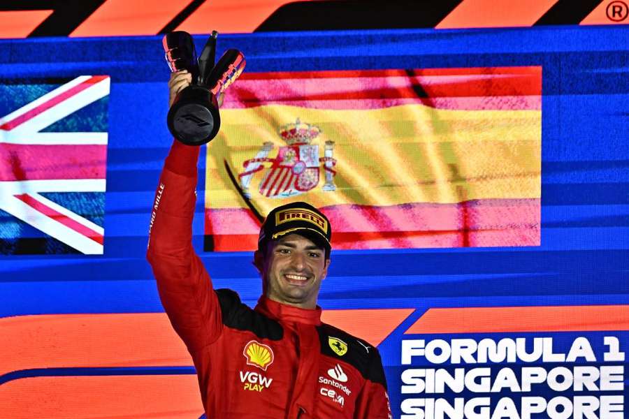 Carlos Sainz hizo una carrera perfecta en Singapur.