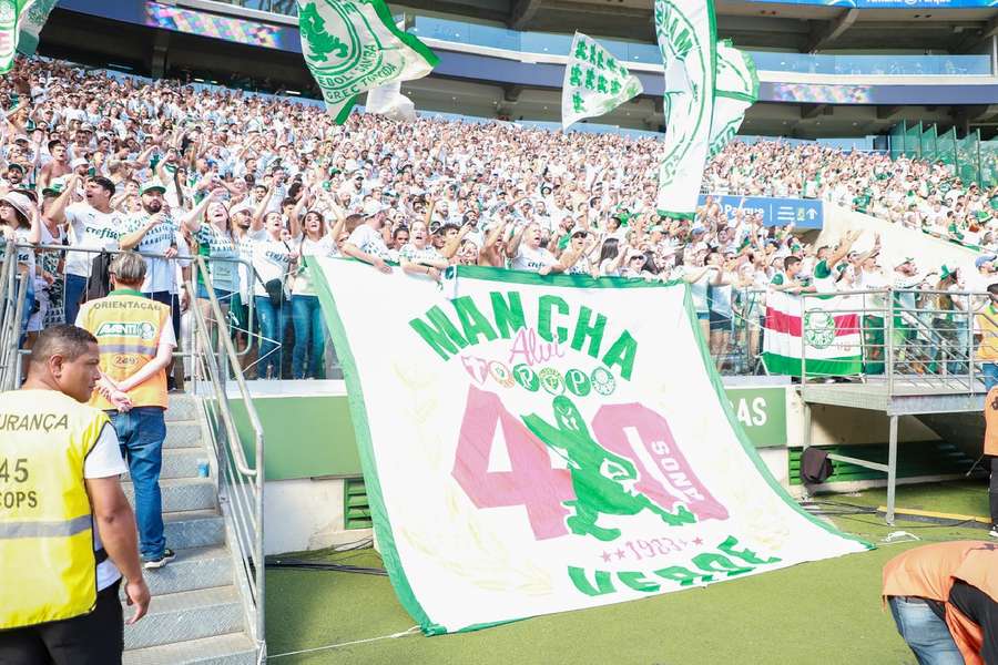 Hinchas organizados del Mancha Verde, principal club del Palmeiras