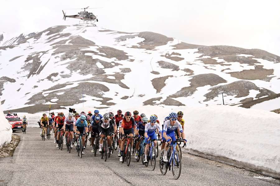 Zu viel Schnee: Giro streicht höchsten Anstieg